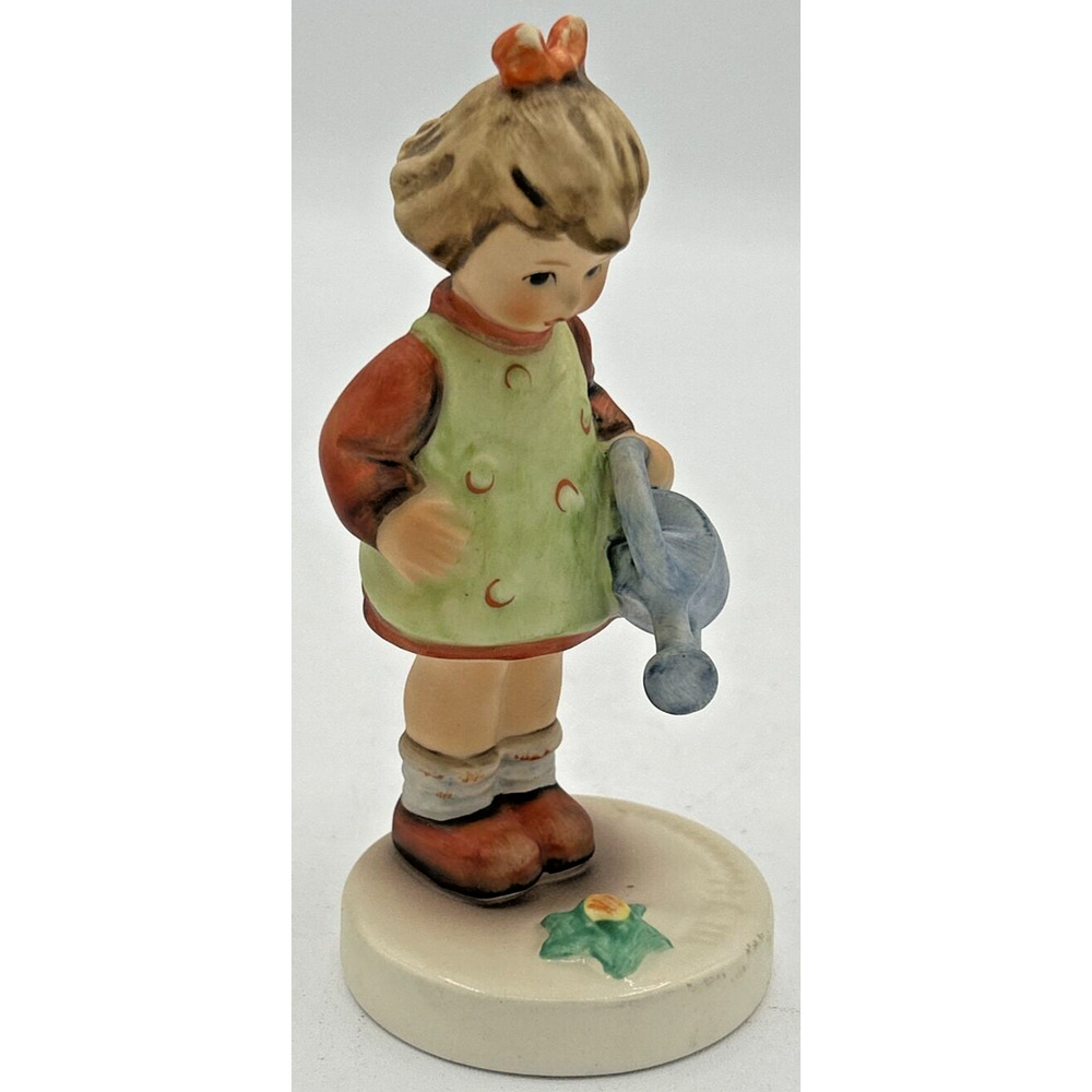 Vintage Hummel Goebel Little Gardener 4.5" Figurine No Box SKU PB208